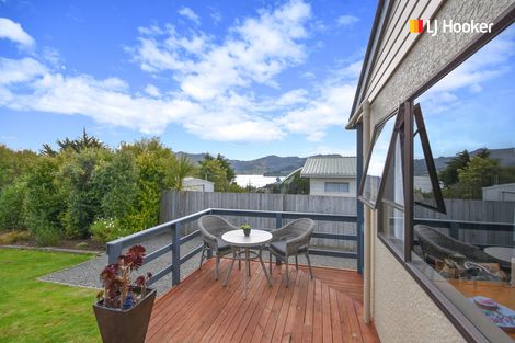 Photo of property in 52 Oxley Crescent, Broad Bay, Dunedin, 9014