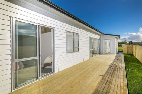 Photo of property in 39 Fruitlands Road, Kumeu, 0810