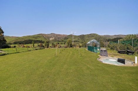 Photo of property in Kane Road, Hawea Flat, Lake Hawea, 9382