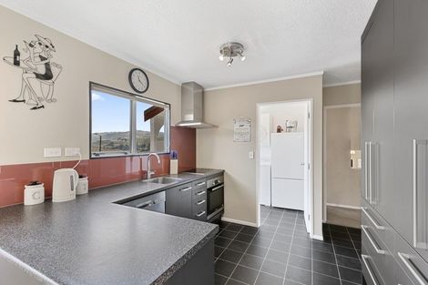 Photo of property in 11 Mallard Grove, Churton Park, Wellington, 6037