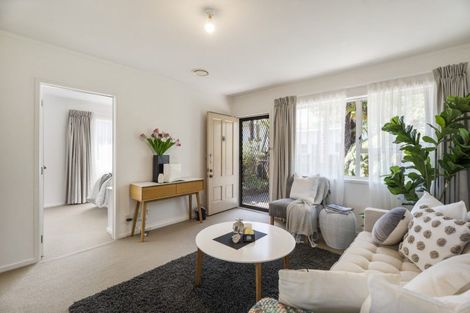 Photo of property in 1/7a Mountain Road, Mount Wellington, Auckland, 1072