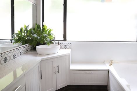 Photo of property in 65b Govett Avenue, Frankleigh Park, New Plymouth, 4310