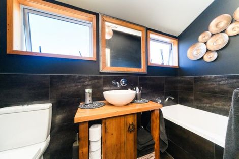 Photo of property in 5 Rosedale Crescent, Cloverlea, Palmerston North, 4412