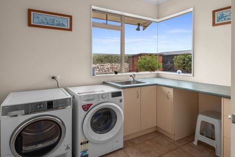 Photo of property in 7a Cairn Way, Te Kamo, Kamo, 0185