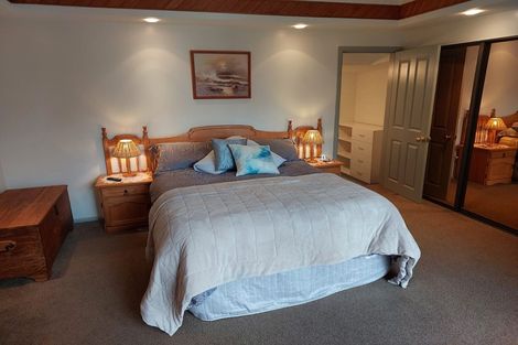 Photo of property in 62 Palatine Terrace, Saint Martins, Christchurch, 8022