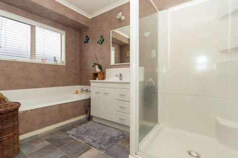 Photo of property in 7 Dixon Road, Fitzroy, Hamilton, 3206