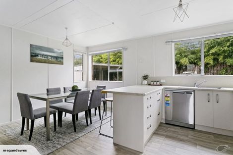Photo of property in 30 Hyde Avenue, Richmond Heights, Taupo, 3330