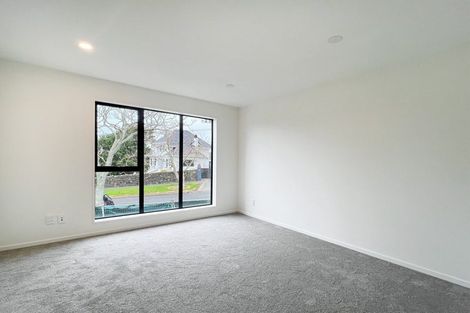 Photo of property in 5/7 Peverill Crescent, Papatoetoe, Auckland, 2025