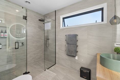 Photo of property in Northlake, 17 Armidale Crescent, Wanaka, 9305