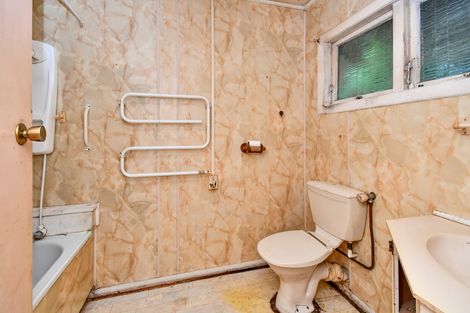 Photo of property in 4/49 Russell Road, Manurewa, Auckland, 2102