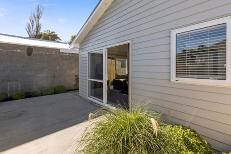 Photo of property in 6c Petherick Street, Taita, Lower Hutt, 5011