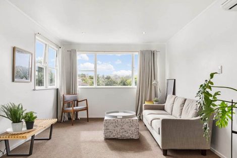 Photo of property in 75a Vandeleur Avenue, Birkdale, Auckland, 0626