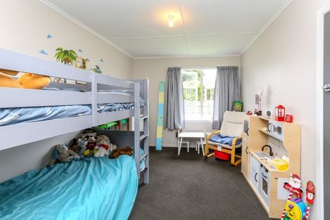 Photo of property in 5 Old South Road, Okato, 4335