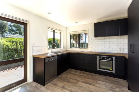 Photo of property in 51b Middleton Road, Upper Riccarton, Christchurch, 8041