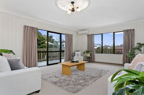 Photo of property in 3 Drayton Place, Leamington, Cambridge, 3432