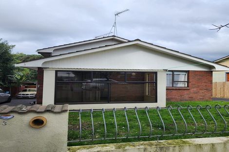 Photo of property in 27 Harris Road, Mount Wellington, Auckland, 1051