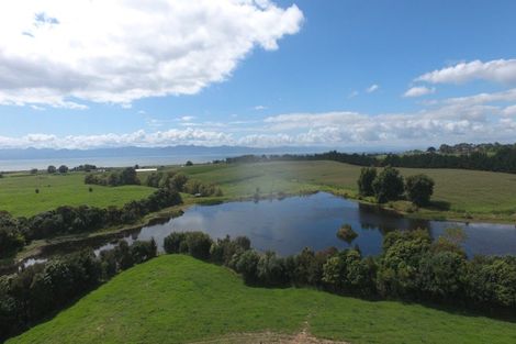 Photo of property in 1337 East Coast Road, Whakatiwai, Pokeno, 2473