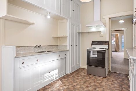 Photo of property in 12 Wherstead Road, Cashmere, Christchurch, 8022