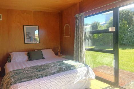 Photo of property in 43 Bluff Road, Kuaotunu West, Whitianga, 3592