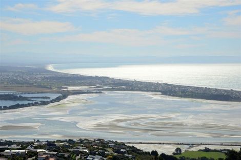 Photo of property in 4 Clearview Lane, Mount Pleasant, Christchurch, 8081