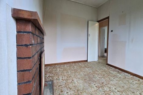 Photo of property in 29 Kahikatea Street, Inglewood, 4330