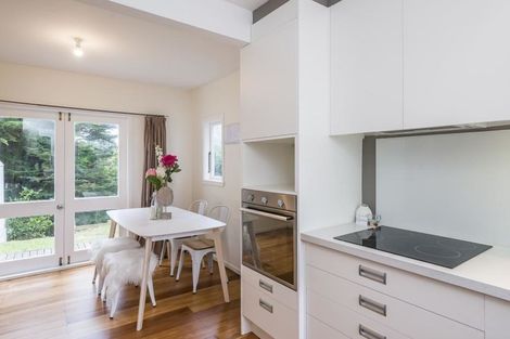 Photo of property in 51 Renown Road, Raumati South, Paraparaumu, 5032