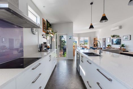 Photo of property in 32e Ohuirehe Road, Coastlands, Whakatane, 3120