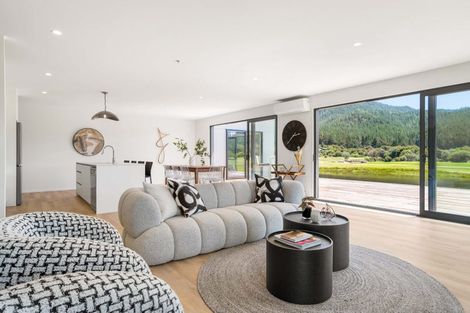 Photo of property in 64 Saint Andrews Drive, Pauanui, Hikuai, 3579