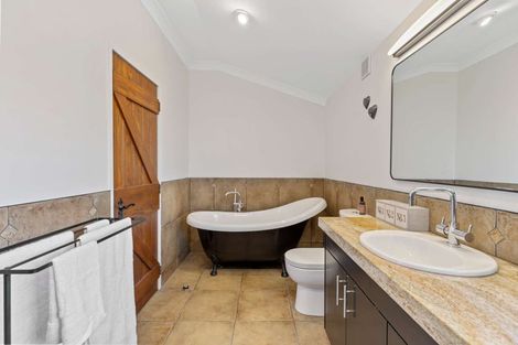 Photo of property in 7 Summerhays Street, Terrace End, Palmerston North, 4410