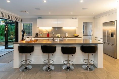 Photo of property in 23 Ara Kuaka, Waikanae Beach, Waikanae, 5036