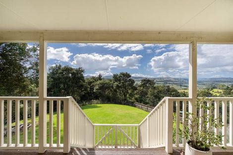 Photo of property in 171 Pinchgut Road, Kaukapakapa, 0873