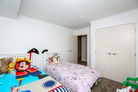 Photo of property in 3b Anderson Way, Highlands Park, New Plymouth, 4312