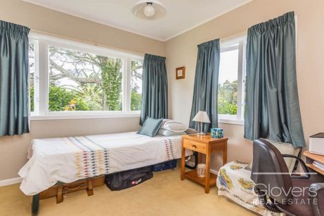 Photo of property in 8 Tawini Road, Titirangi, Auckland, 0604