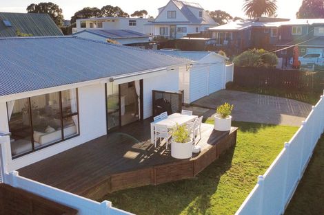 Photo of property in 4b Scott Street, Waihi Beach, 3611