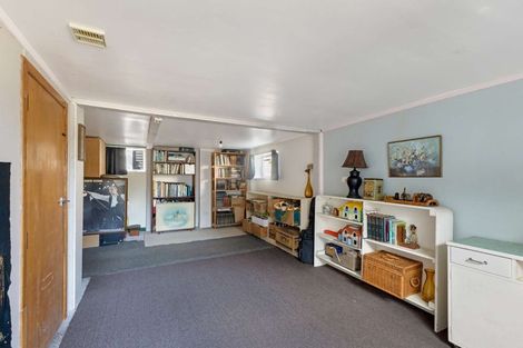 Photo of property in 4 Sardinha Place, Marfell, New Plymouth, 4310
