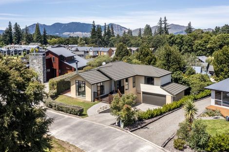 Photo of property in 45 Saint James Avenue, Hanmer Springs, 7334