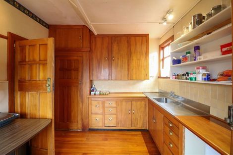 Photo of property in 2 Nelson Terrace, Seaview, Timaru, 7910