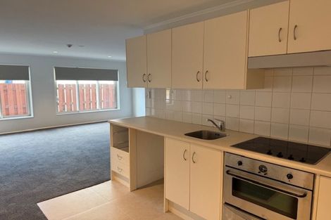Photo of property in 16c/30 Westward Ho, Glen Eden, Auckland, 0602