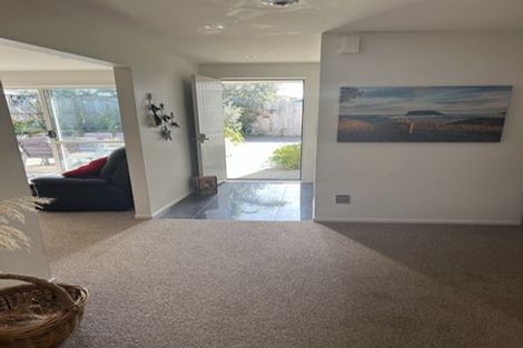 Photo of property in 89c Clovelly Road, Bucklands Beach, Auckland, 2012