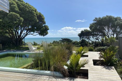 Photo of property in 48 Forest Road, Raumati South, Paraparaumu, 5032