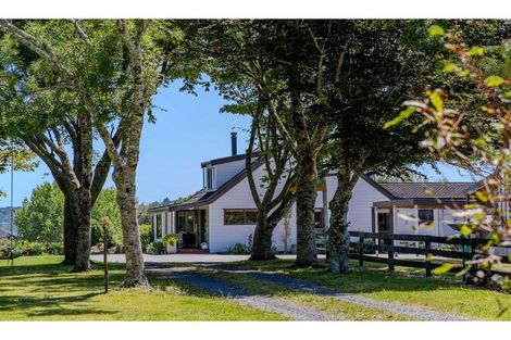 Photo of property in 70 Edmonds Road, Kerikeri, 0293