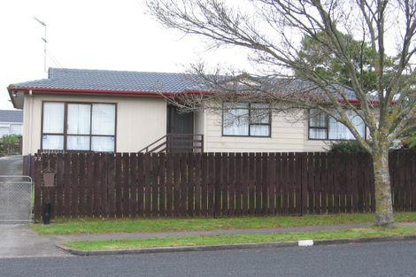 Photo of property in 72 Trevor Hosken Drive, Wiri, Auckland, 2104