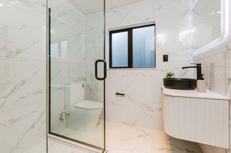 Photo of property in 707 Massey Road, Mangere, Auckland, 2022