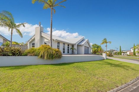 Photo of property in 30 Aquila Drive, Whitianga, 3510