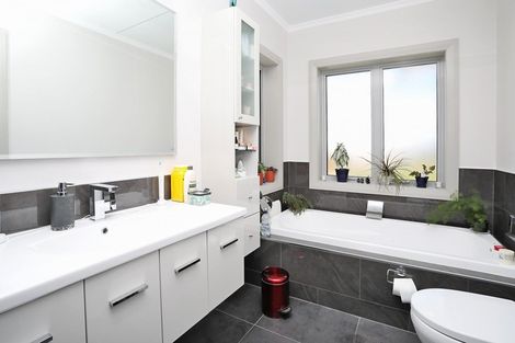 Photo of property in 4 Whitelaw Road, Waianiwa, Invercargill, 9874