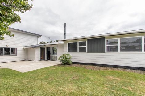 Photo of property in 5 Tainui Terrace, Inglewood, 4330