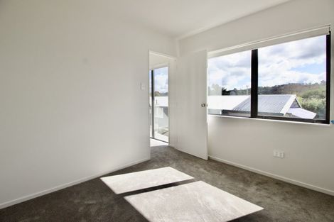 Photo of property in 111a Lancaster Road, Beach Haven, Auckland, 0626