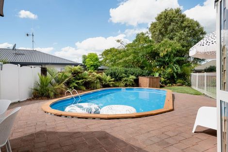 Photo of property in 5 Rogers Place, Fairview Downs, Hamilton, 3214