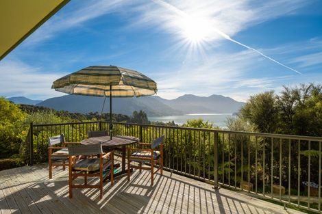 Photo of property in 461 Kenepuru Road, Moetapu Bay, Picton, 7282