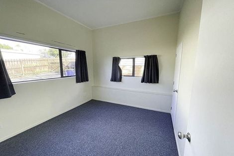 Photo of property in 127 Lancaster Road, Beach Haven, Auckland, 0626